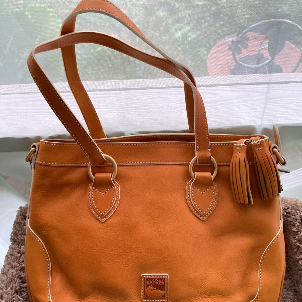 Dooney & Bourke leather shopper with white edge trim, mustard, NWT